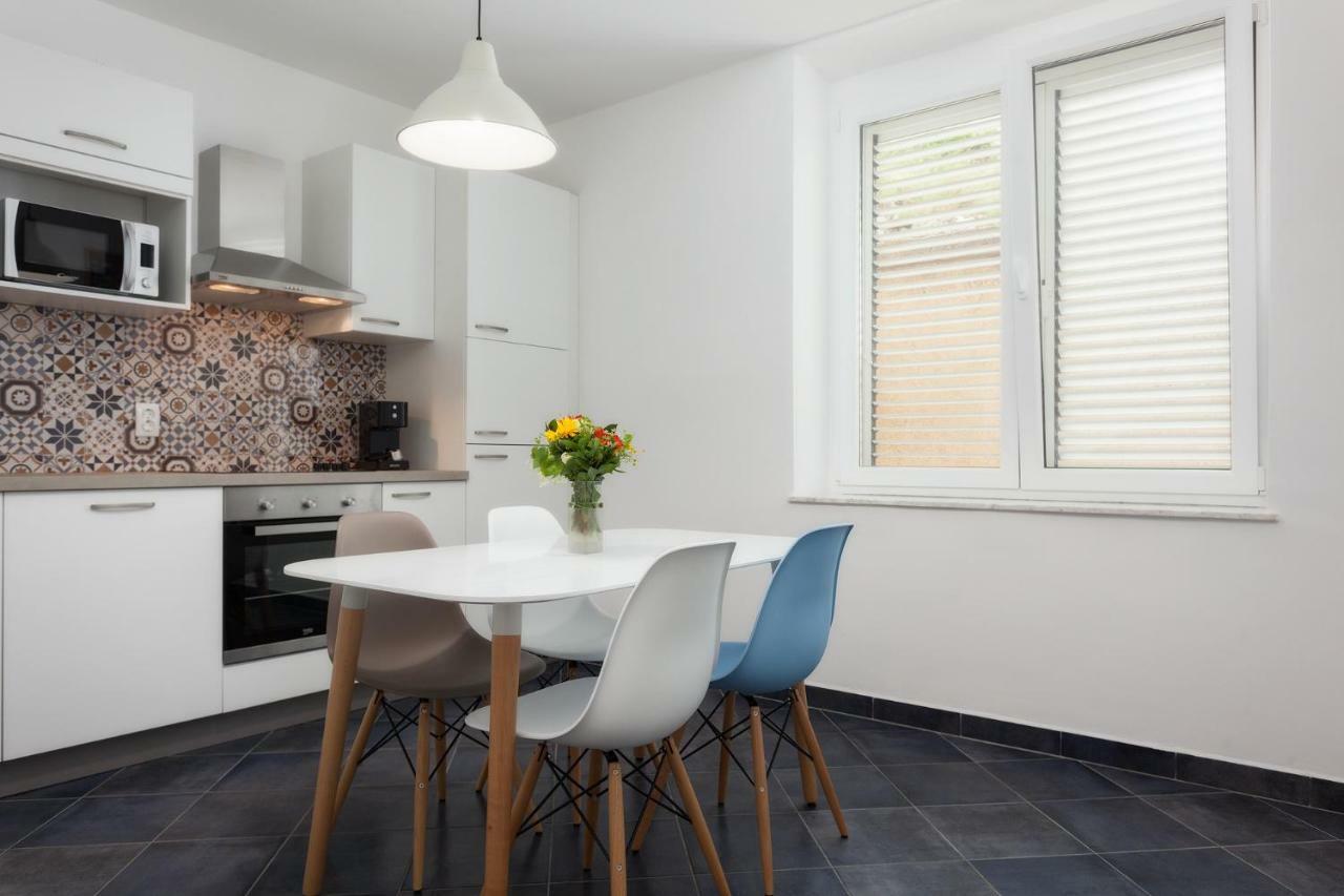 Apartman Bura Senj  Bagian luar foto