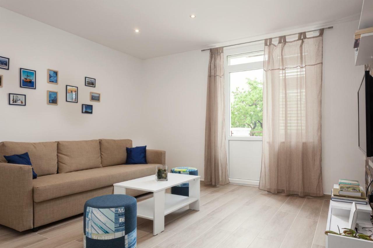 Apartman Bura Apartment Senj  Bagian luar foto