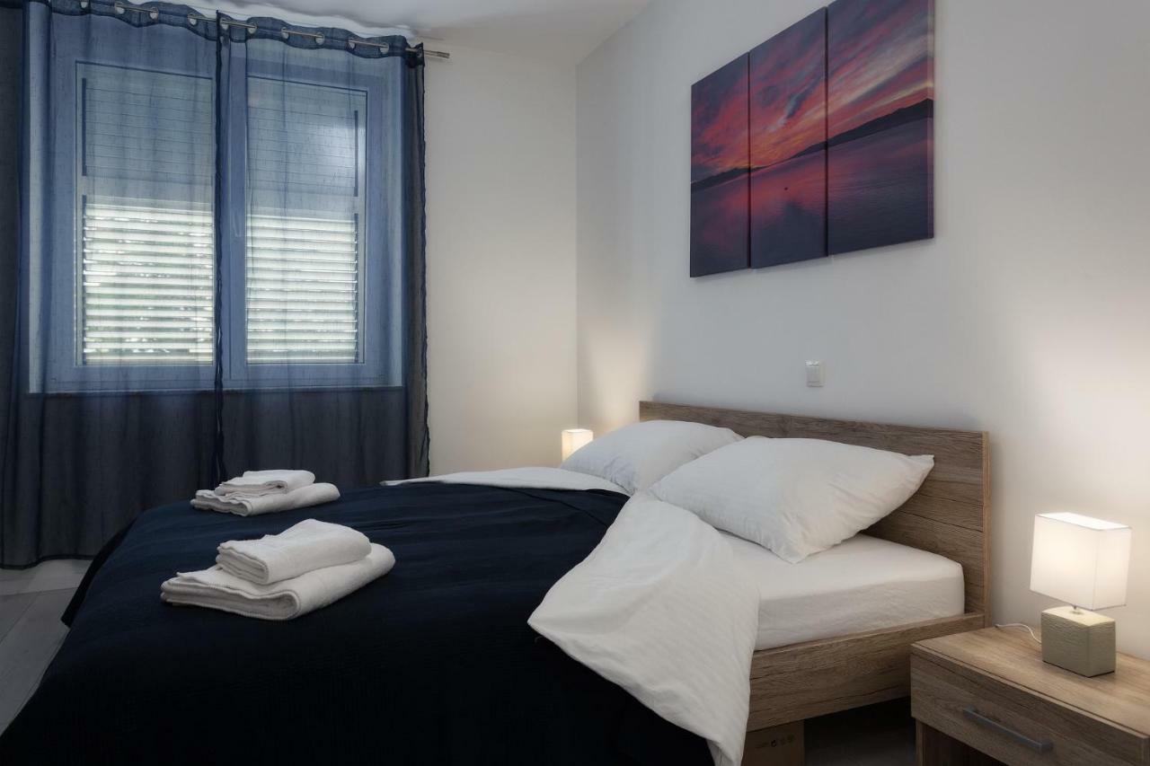 Apartman Bura Apartment Senj  Bagian luar foto