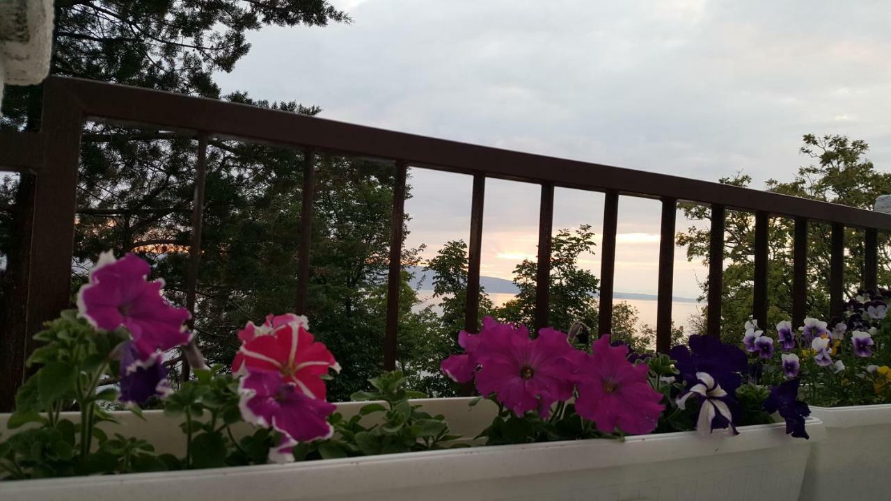 Apartman Bura Senj  Bagian luar foto