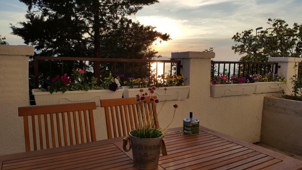 Apartman Bura Senj  Bagian luar foto